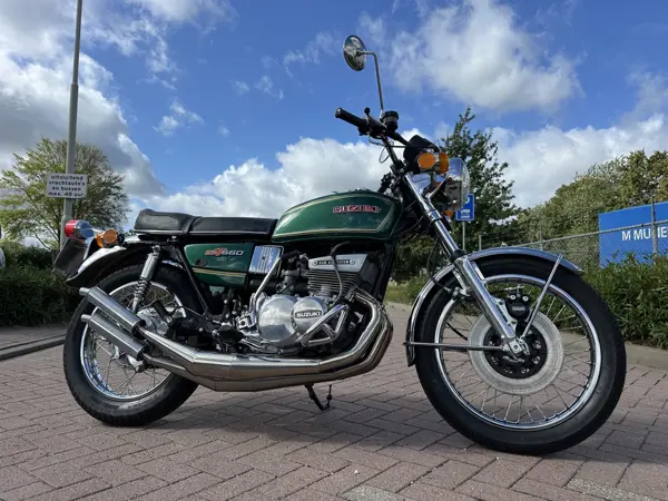 Suzuki GT550 Ram Air 1975