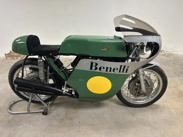 Benelli Pasolini Racer – Replica with Suzuki Engine