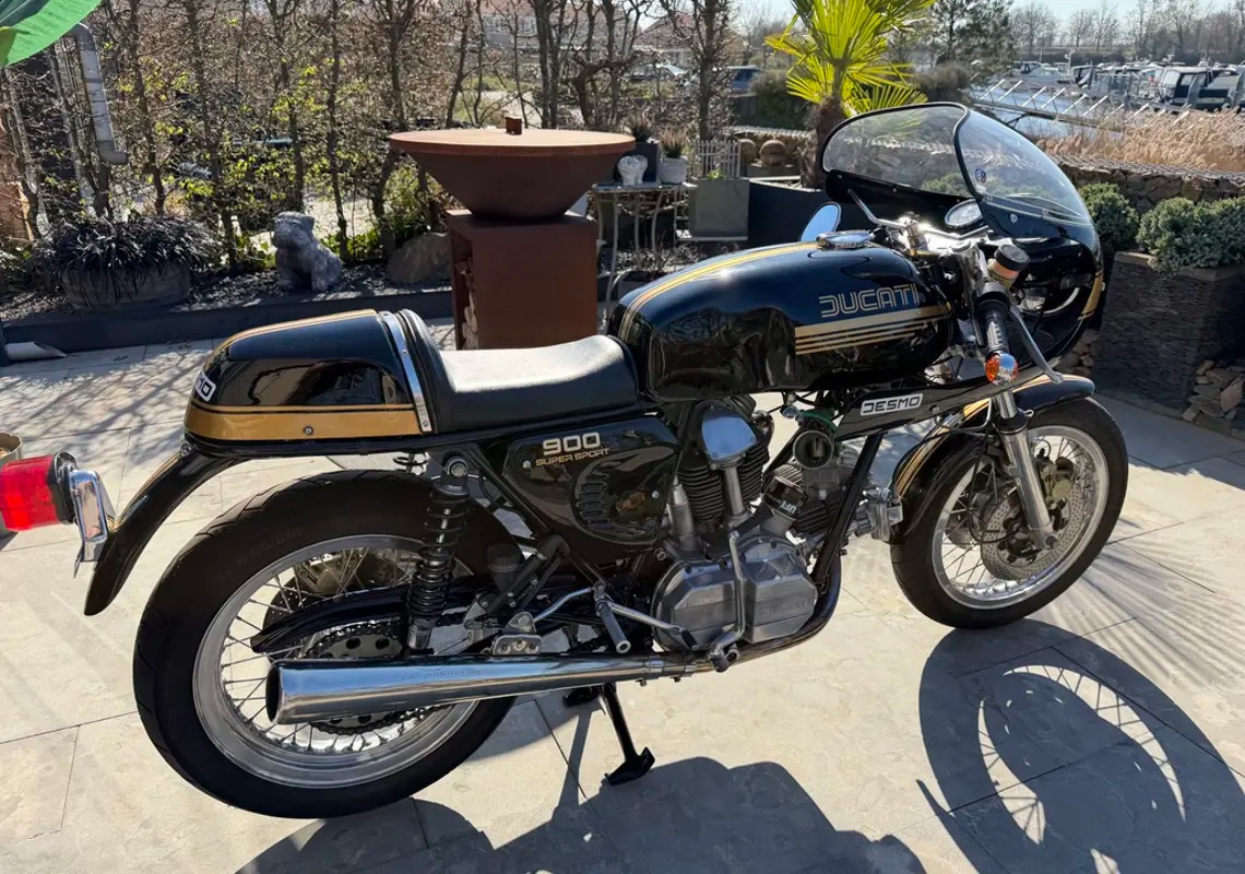 762267FF-2EC6-4C49-A02A-C9BACA151393_1_105_c.jpeg (1)