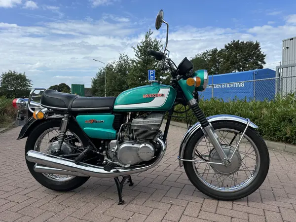Suzuki GT380 1972