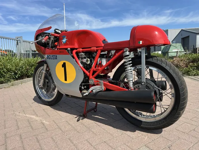 6658DC39-54C0-47A9-B1ED-51863367FA74_1_105_c.jpeg (1)