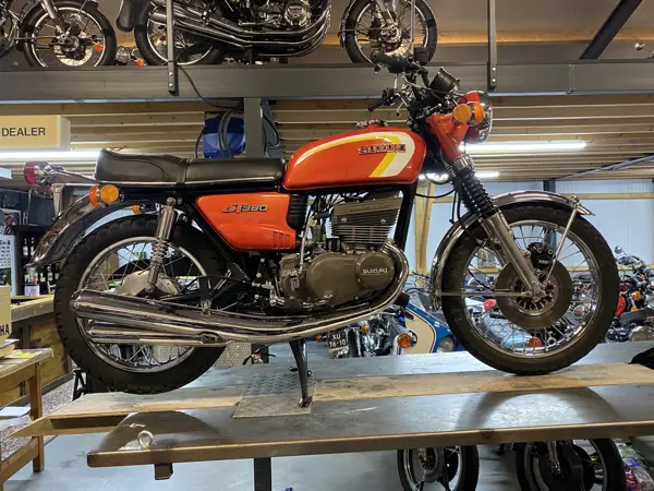 Suzuki GT380