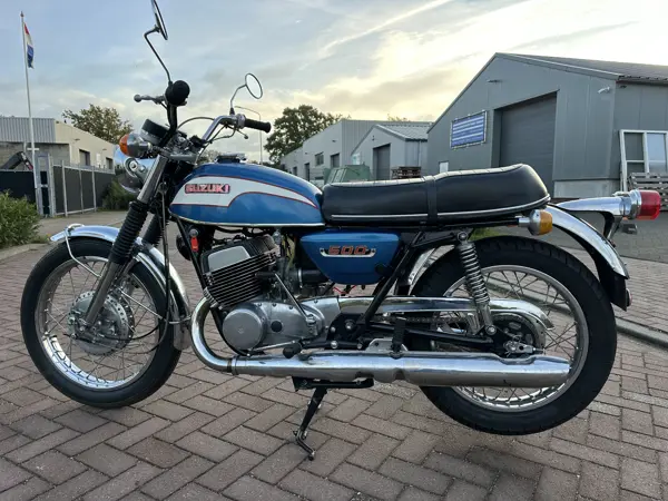 Suzuki T500 1973 
