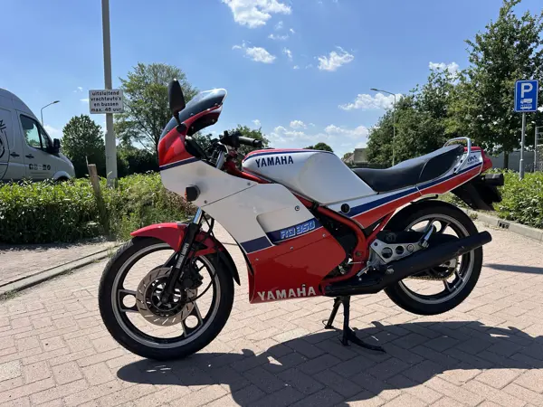 Yamaha RD350 YPVS 1987