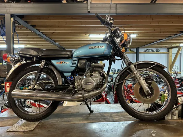 Suzuki GT 125