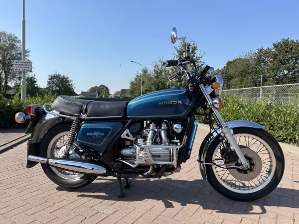 Honda GL1000 K1 Goldwing