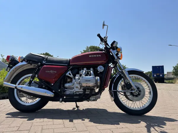 Honda GL1000 Goldwing