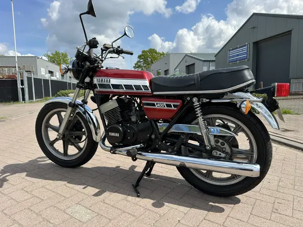 Yamaha RD 400